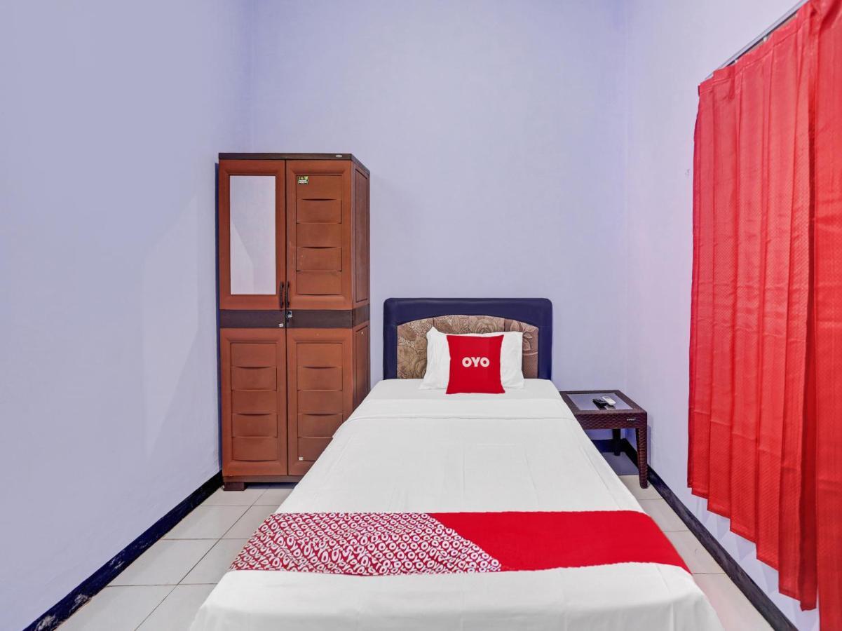 فندق Oyo 90344 Wijayanti بانيووانجى المظهر الخارجي الصورة